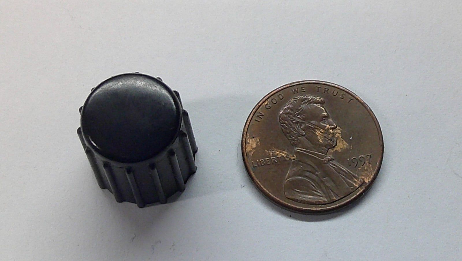 2005 GMC YUKON DENALI RADIO STEREO NAVIGATION CONTROL KNOB  OEM - RarePartsFinder.Com
