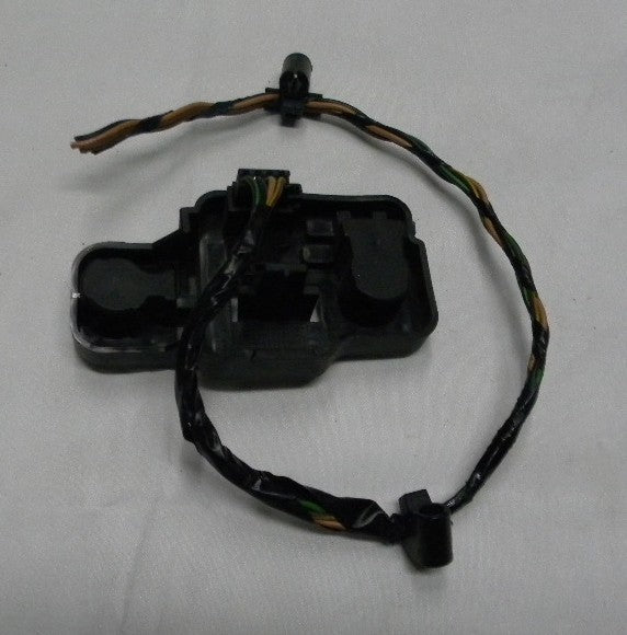 2006 - 2009 Saab 9-5 RH Socket Rear Taillight Brake Plug Pigtail 12760307 A10