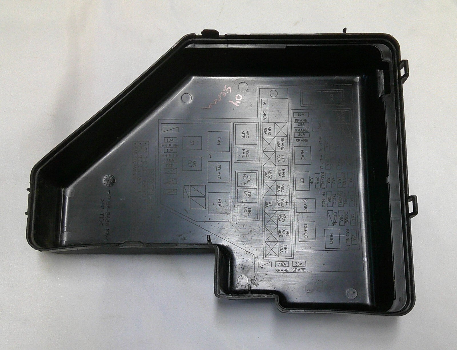 04 - 10 TOYOTA SIENNA ENGINE COMPARTMENT FUSE RELAY COVER LID 82672-08053 B8 - RarePartsFinder.Com