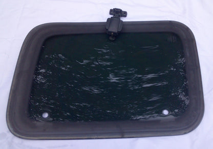 98 - 03 Ford F150 Cab RH Pasenger Side Rear Door Window Glass F65Z-1829700-AF M4