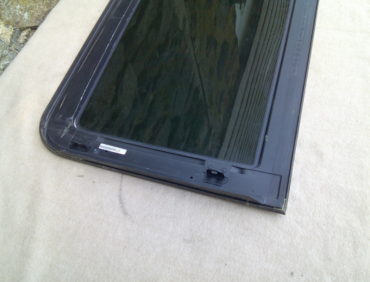 08 09 10 11 12 13 14 CADILLAC CTS OEM FRONT SUNROOF GLASS FREE SHIPPING! - RarePartsFinder.Com