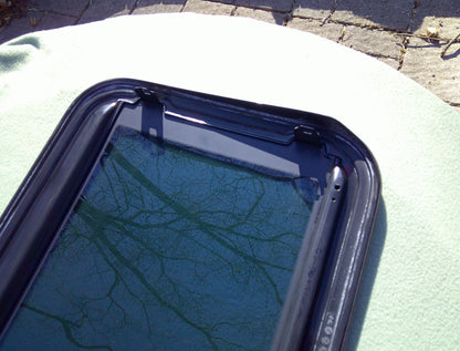 2007 - 2013 MITSUBISHI  OUTLANDER OEM FACTORY SUNROOF GLASS  FREE SHIPPING! - RarePartsFinder.Com