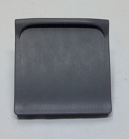 01 - 05 TOYOTA RAV4 DASH FUSE COVER CUBBY STORAGE 55441-42010 FREE SHIPPING B9