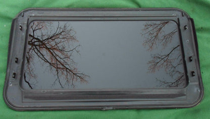2003 INFINITI G35 G35X OEM FACTORY YEAR SPECIFIC SEDAN SUNROOF GLASS FREE SHIP - RarePartsFinder.Com