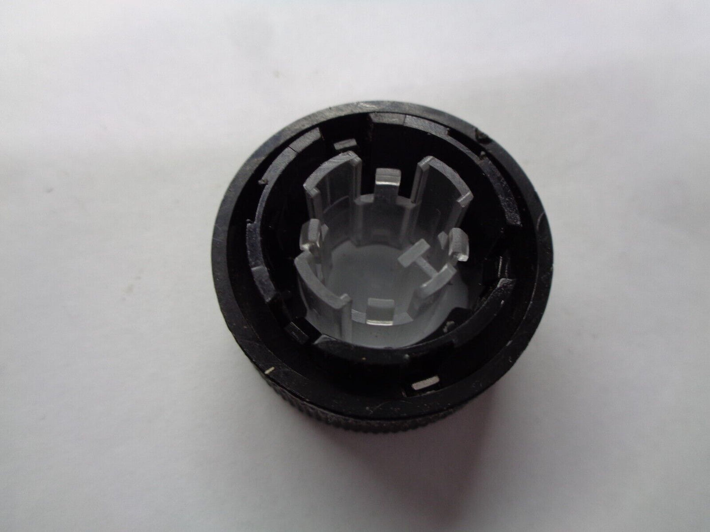 2009 2010 CHEVY AVEO  RADIO STEREO CONTROL KNOB OEM FREE SHIPPING! - RarePartsFinder.Com