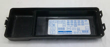 2001 - 2003 Toyota Sequoia Fuse Junction Cover Block 82672-0C020 B1