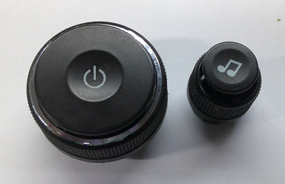 2009 GMC YUKON RADIO STEREO CONTROL KNOB SET 20968152 OEM