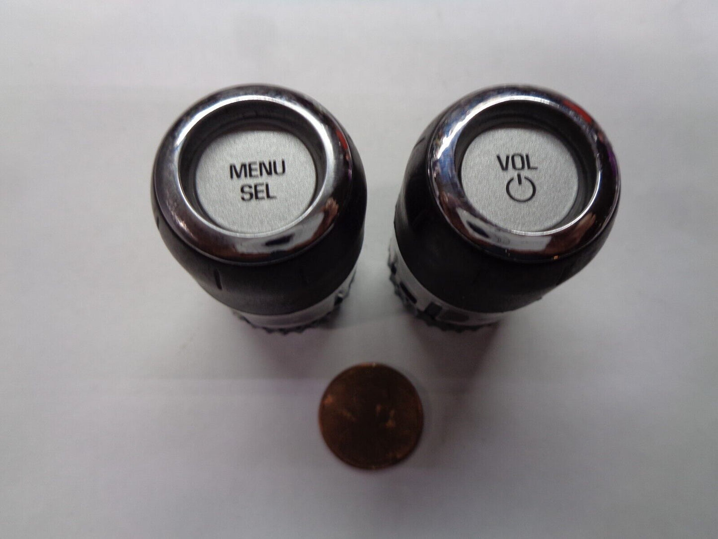 2010 2011 CHEVY EQUINOX  RADIO STEREO CONTROL KNOB SET OEM FREE SHIPPING! - RarePartsFinder.Com