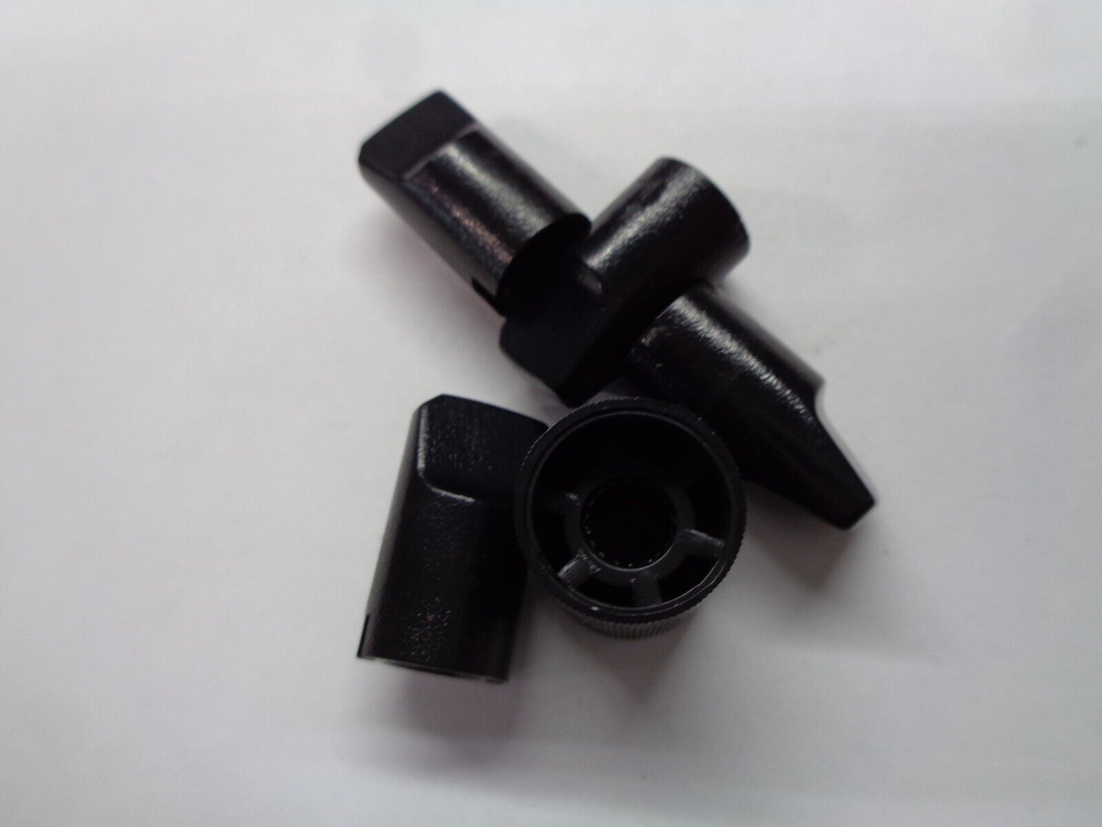 1993  MERCURY COUGAR STEREO TUNER RADIO KNOB SET OEM FACTORY FREE SHIPPING!