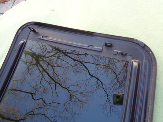 2010 LEXUS IS250 OEM FACTORY YEAR SPECIFIC SUNROOF GLASS PANEL FREE SHIPPING!