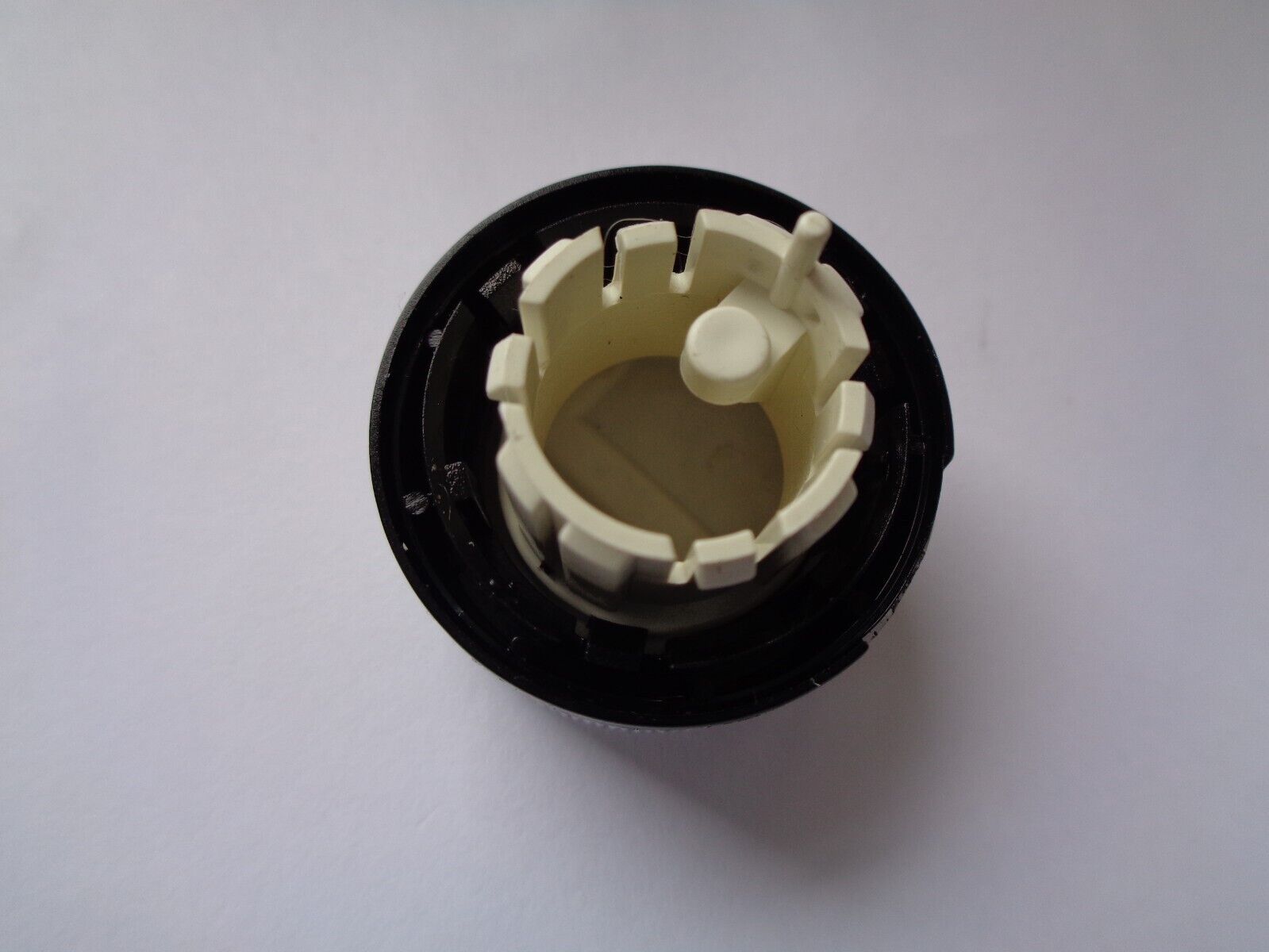 2005 2006 INFINITI G35 RADIO STEREO TUNER CONTROL KNOB OEM FREE SHIPPING! - RarePartsFinder.Com