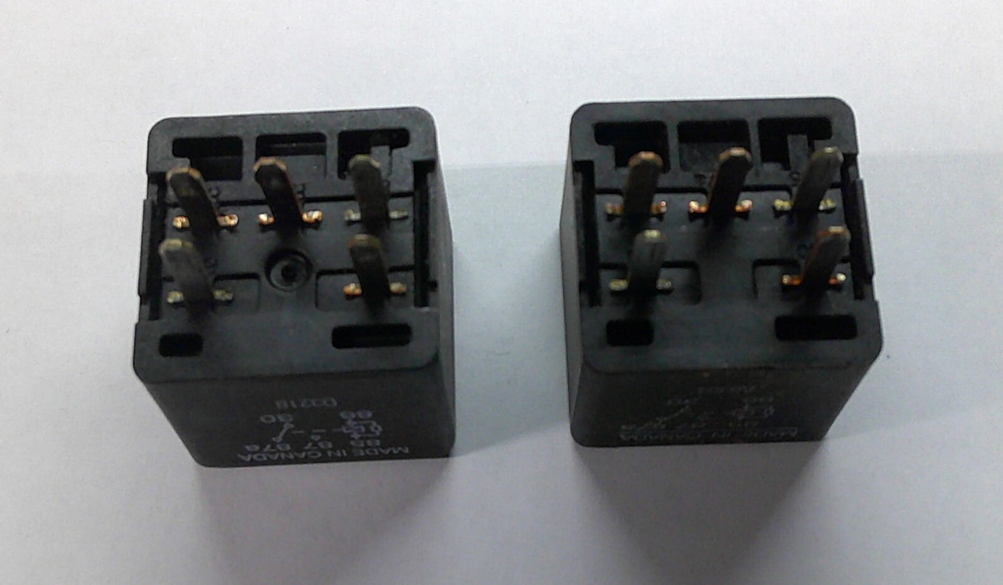 GM OEM  OMRON  RELAY SET 12177234  1 YEAR WARRANTY! GM4