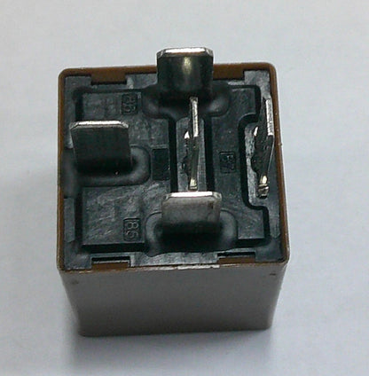 USA SELLER GM OEM  RELAY 13306940  1 YEAR WARRANTY TESTED  GM12