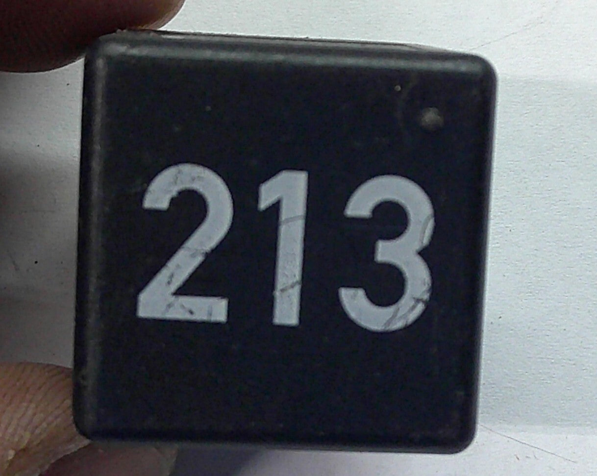 USA SELLER VW AUDI RELAY 213 899511000  TESTED 1 YEAR WARRNTY VW1