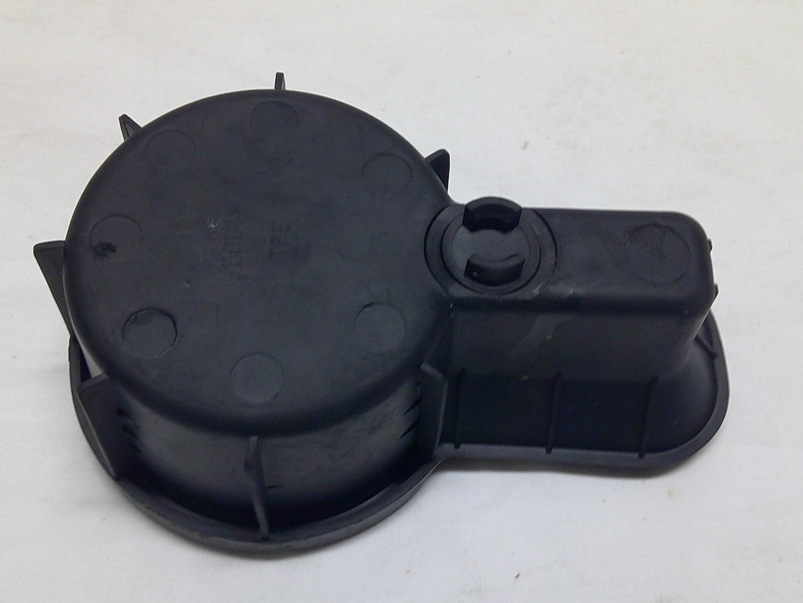 2000 - 2004 Nissan Xterra OEM Cup Holder Insert 96975-7Z010 96975-7Z000 R2 - RarePartsFinder.Com