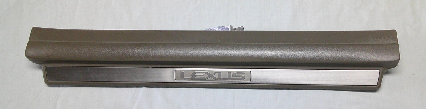 01 - 06 Lexus LS430 OEM Driver Side Front Sill Cover Trim 67914-50070-B1  M3