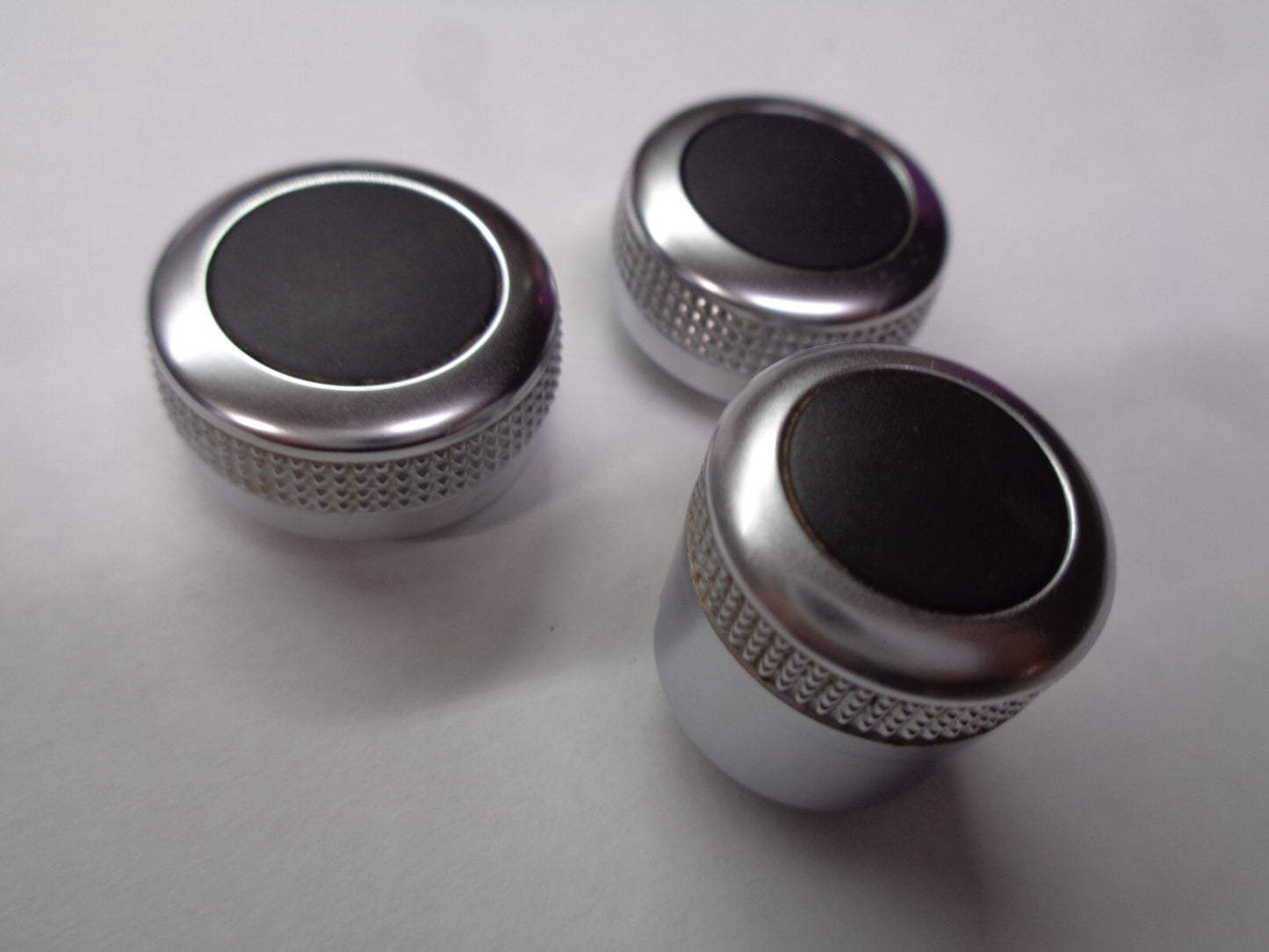 2007 AUDI  A6 RADIO STEREO TUNER CONTROL KNOB SET OEM FREE SHIPPING!