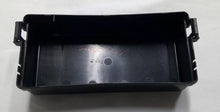 INFINITI QX4 FUSE RELAY COVER LID  B2