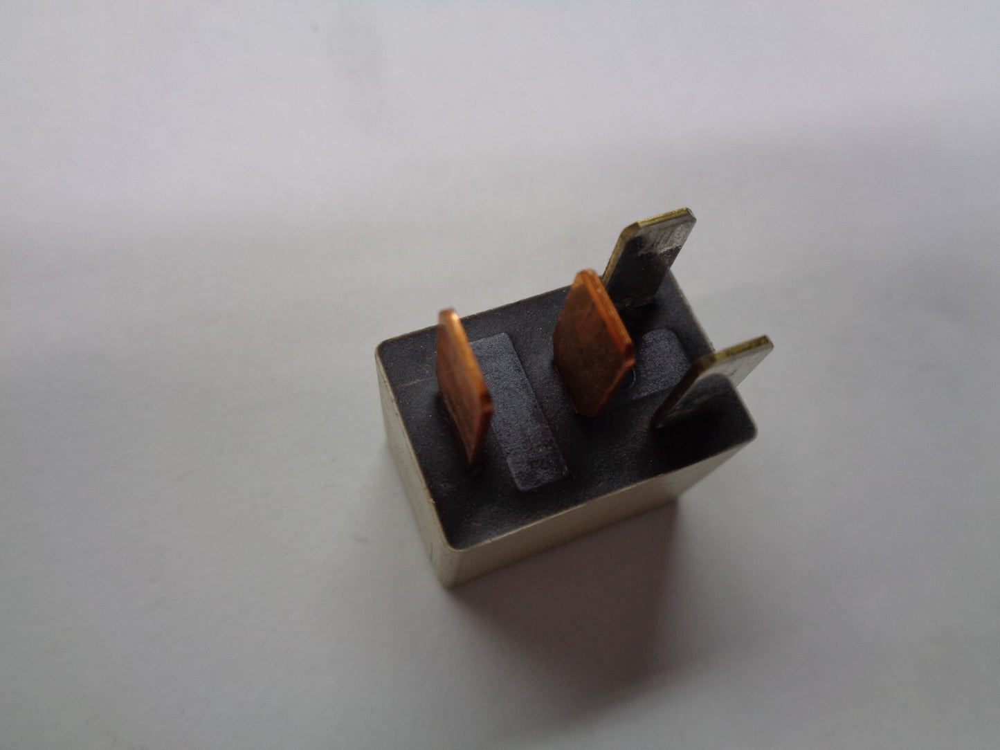 USA SELLER TOYOTA RELAY 90987-02022 TESTED 1 YEAR WARRNTY FREE SHIPPING T2