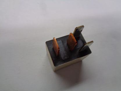 USA SELLER TOYOTA RELAY 90987-02022 TESTED 1 YEAR WARRNTY FREE SHIPPING T2