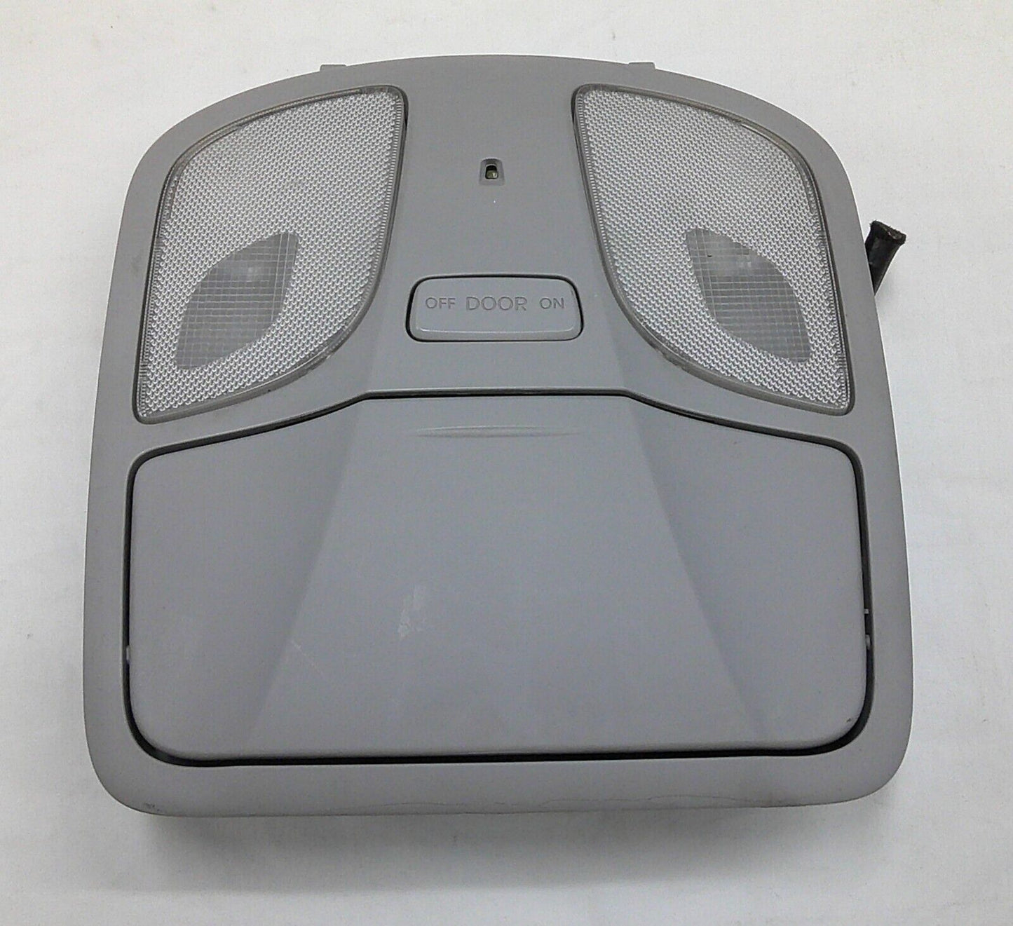 11-15 Hyundai Sonata Gray Overhead Console Dome Map Lamp Light OEM  B8 - RarePartsFinder.Com