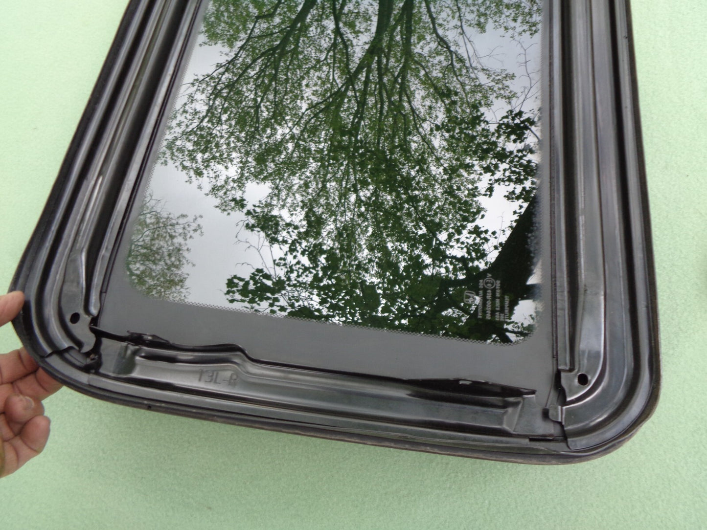 13 14 15 16 17 HONDA ACCORD 2 DOOR COUPE OEM SUNROOF GLASS FREE SHIPPING! - RarePartsFinder.Com