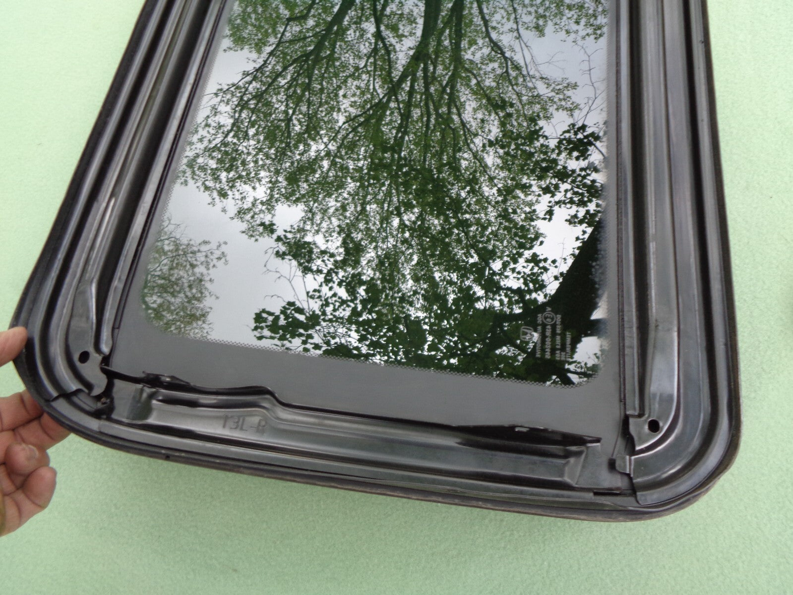 13 14 15 16 17 HONDA ACCORD 2 DOOR COUPE OEM SUNROOF GLASS FREE SHIPPING! - RarePartsFinder.Com