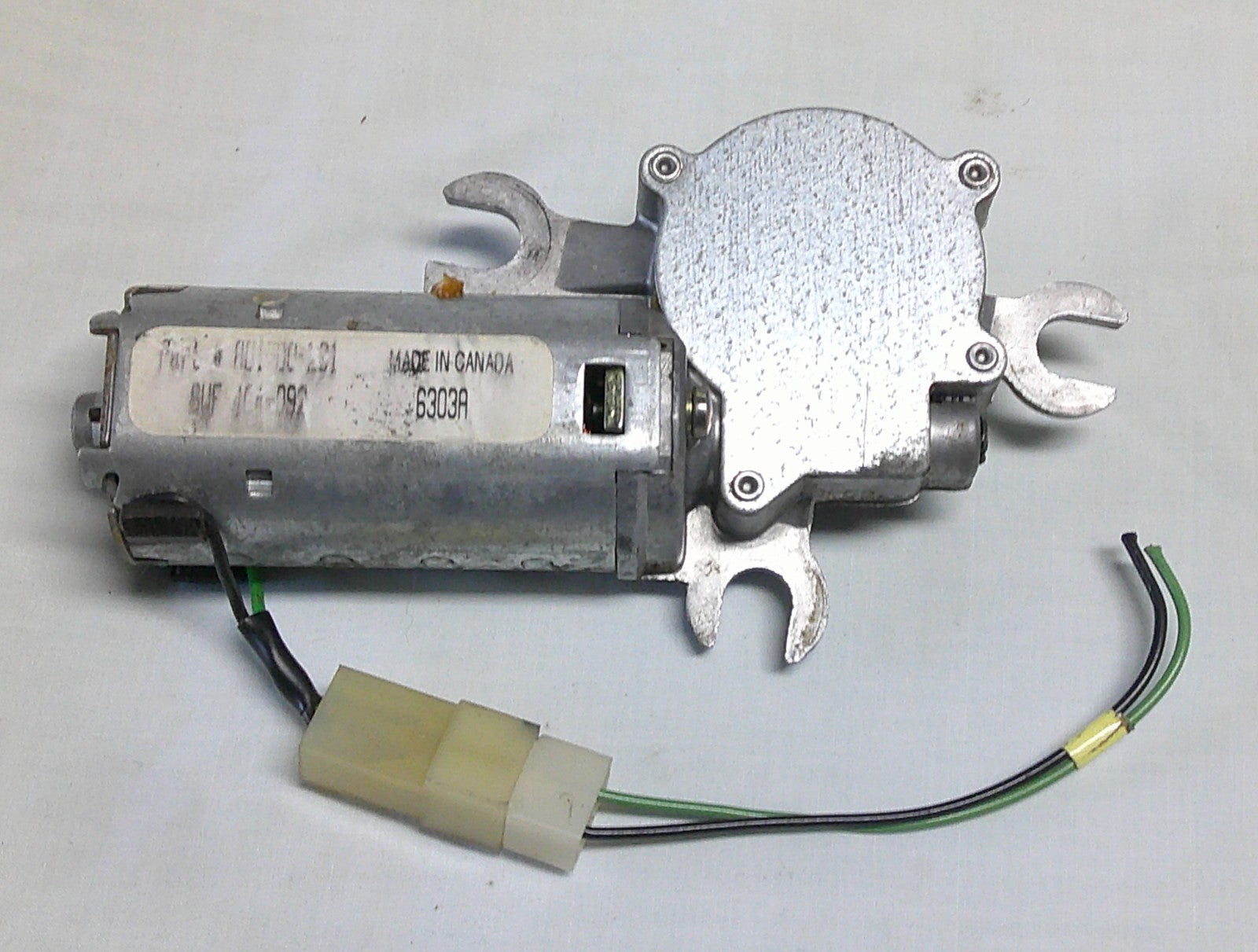 1997 1998 JEEP CHEROKEE SUNROOF MOTOR OEM TESTED 04883573AA 4883573AA SM4