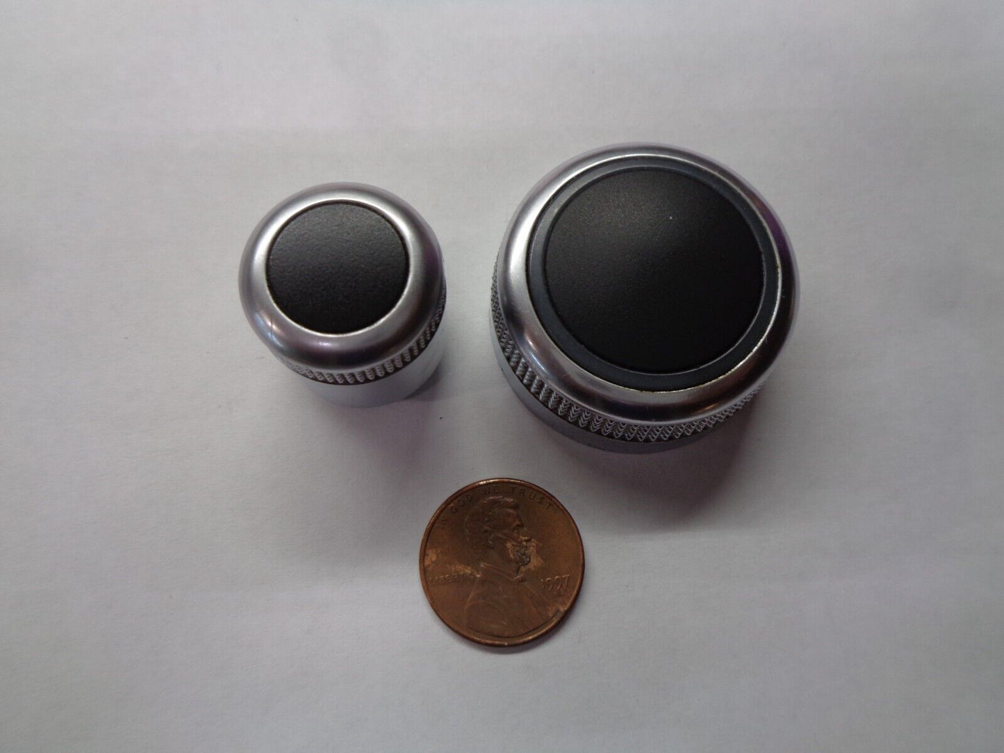 2008 AUDI  A6 RADIO STEREO TUNER CONTROL KNOB SET OEM FREE SHIPPING! - RarePartsFinder.Com
