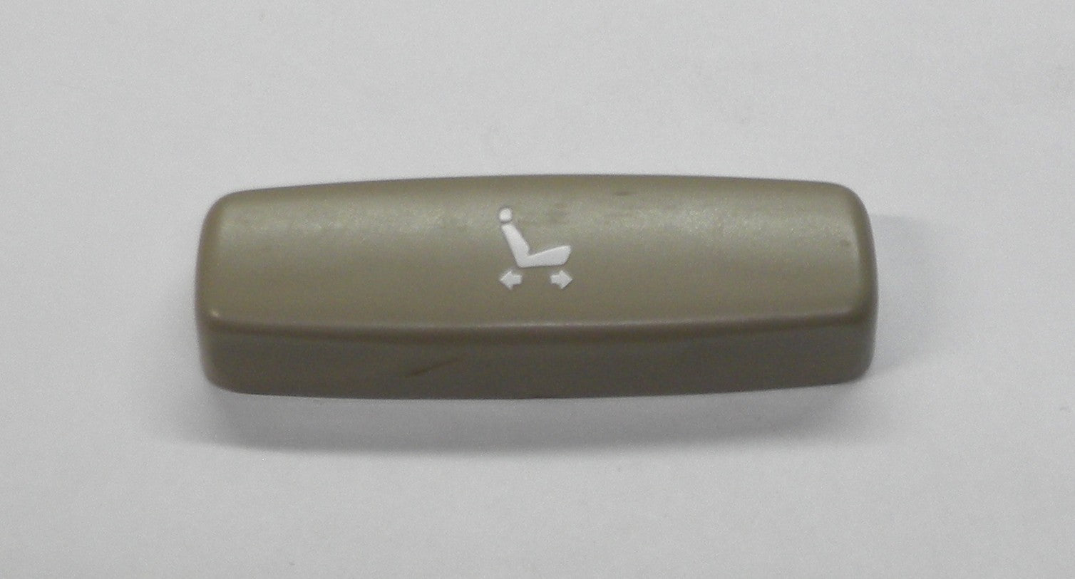 99 - 03 Lexus RX300 RH Passenger Side Power Seat Button Switch Cover 84922-48010