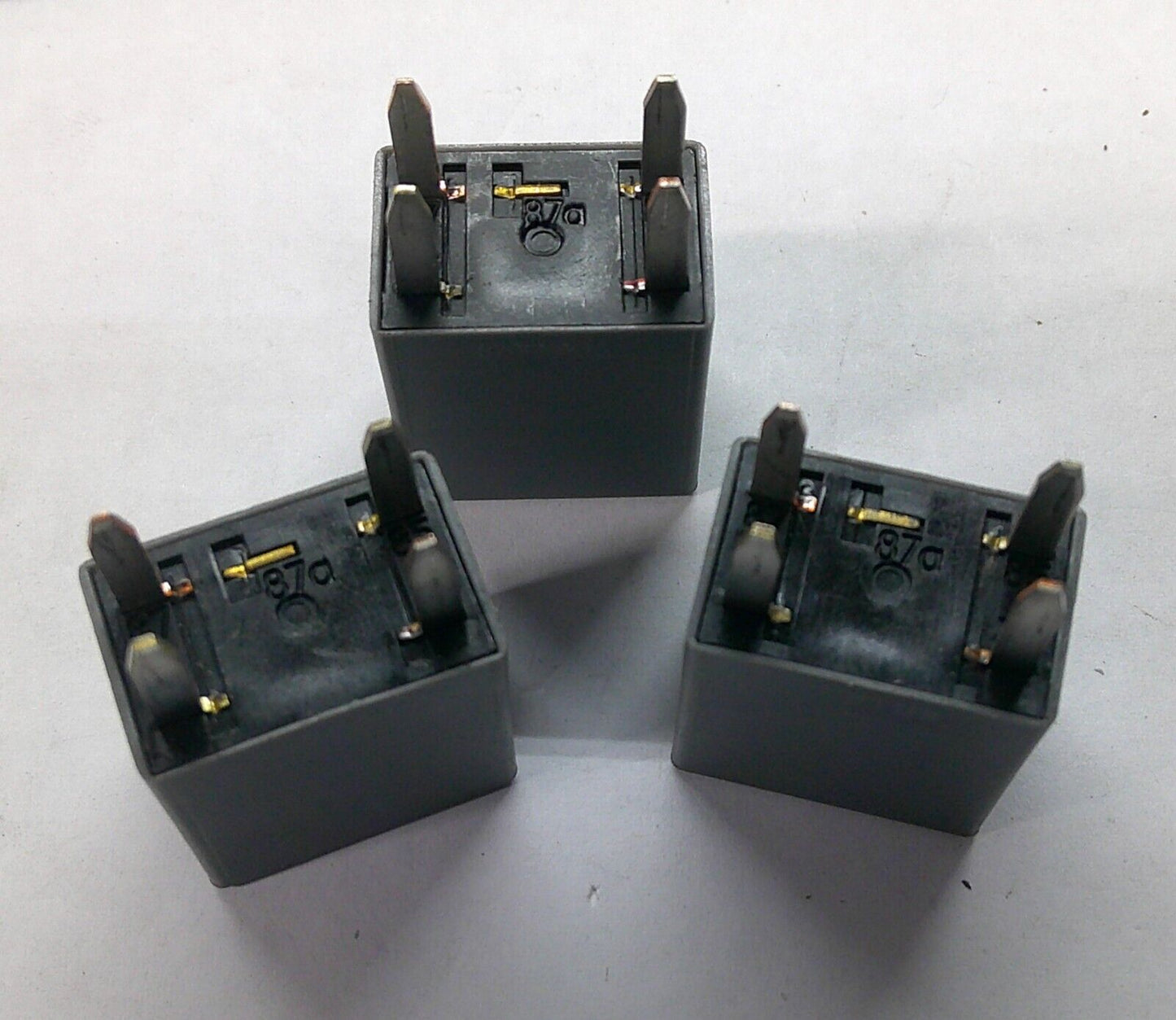 3 PC USA SELLER GM DELPHI RELAY 15328866 OEM FREE SHIPPING 1 YEAR WARRANTY GM5 - RarePartsFinder.Com