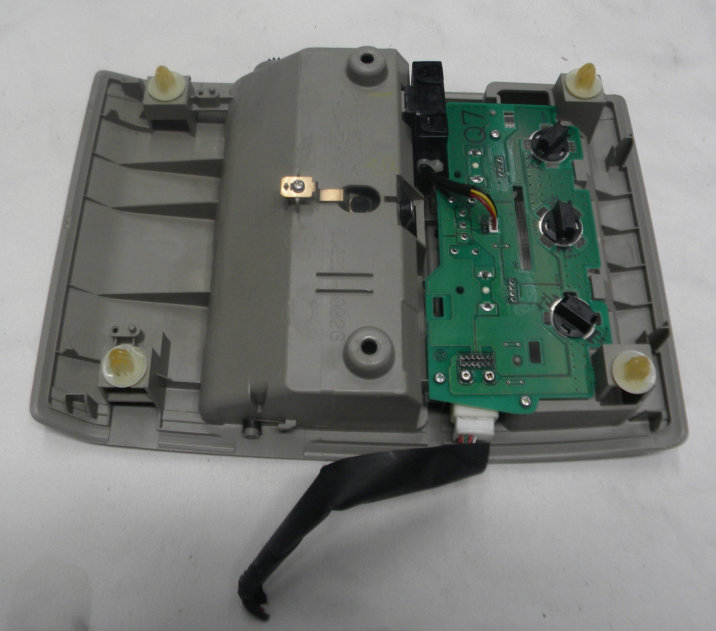 04 - 09 Prius Light Gray Overhead OEM Dome Reading Map Light 81260-47010-B0 R3
