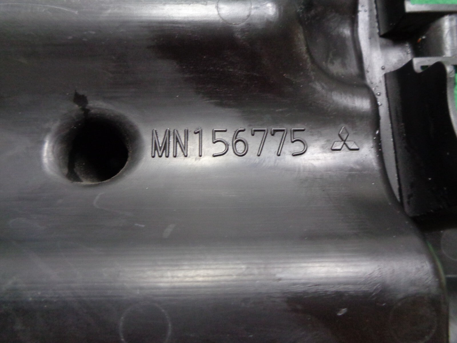 2004 - 2012 MITSUBISHI GALANT ENGINE COVER OEM MN156775 A1 - RarePartsFinder.Com