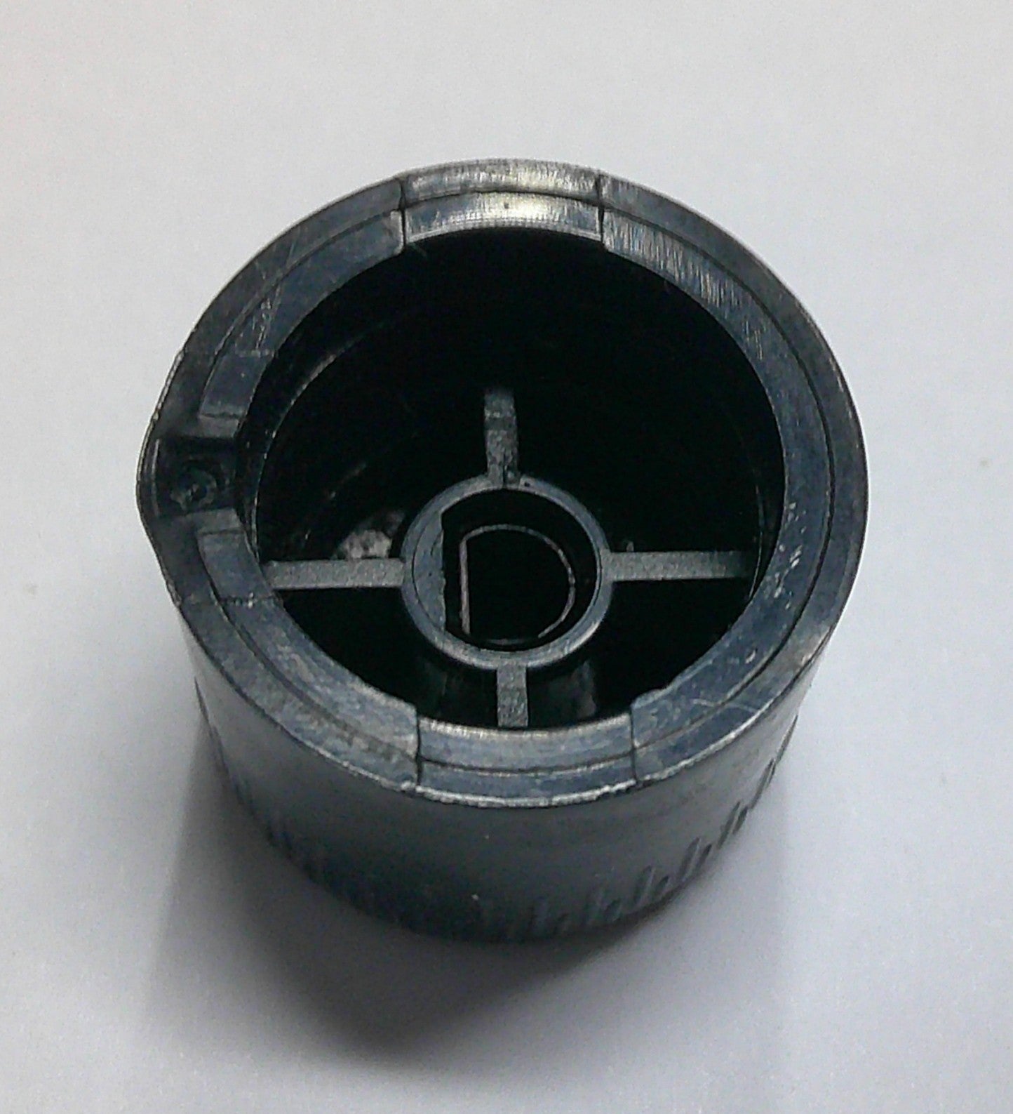 2001 - 2006 SAAB 9-3 RADIO STEREO TUNER TUNE PUSH SELECT KNOB OEM - RarePartsFinder.Com