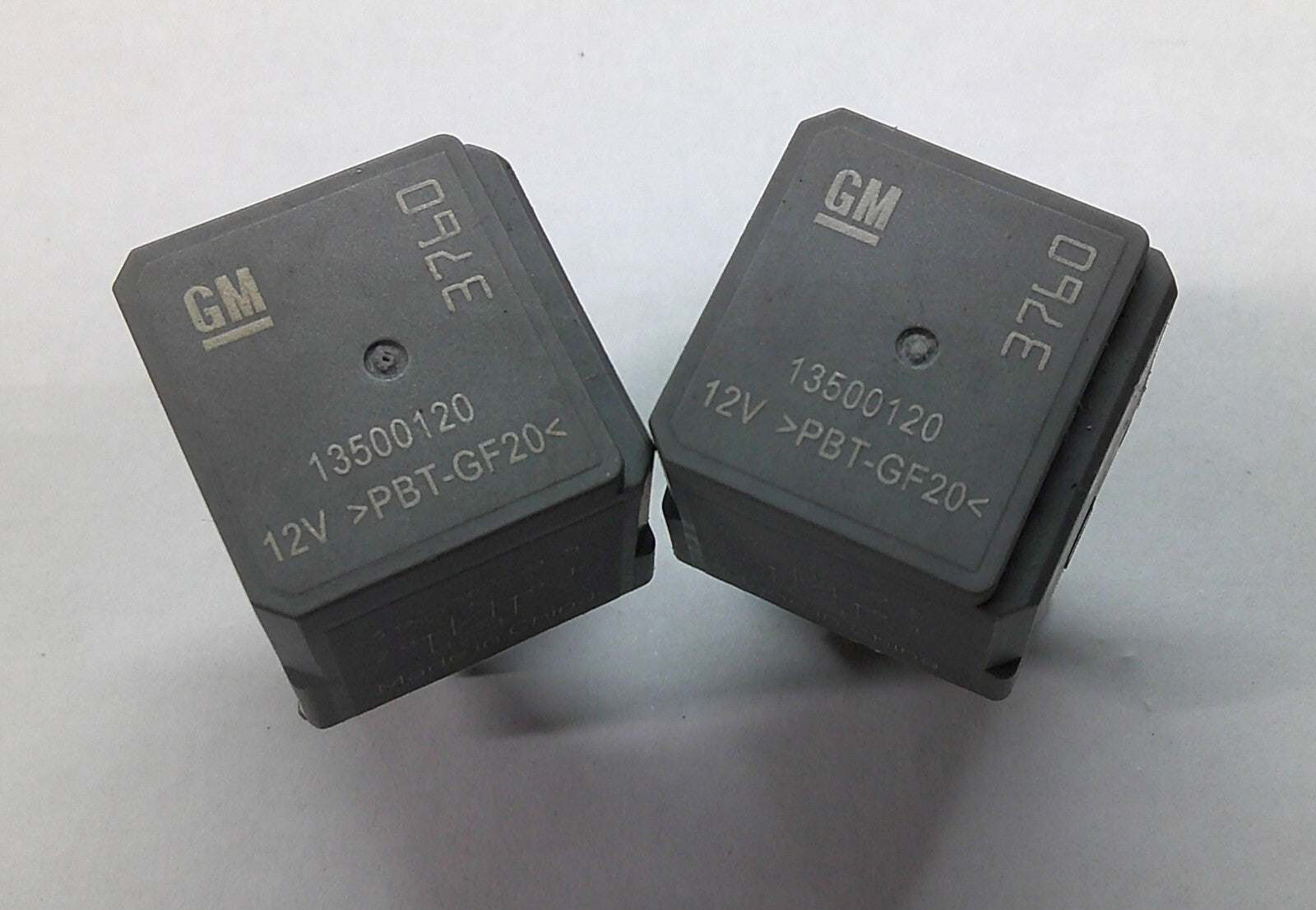 GM OEM 13500120   3760 RELAY SET  1 WARRANTY TESTED  GM1