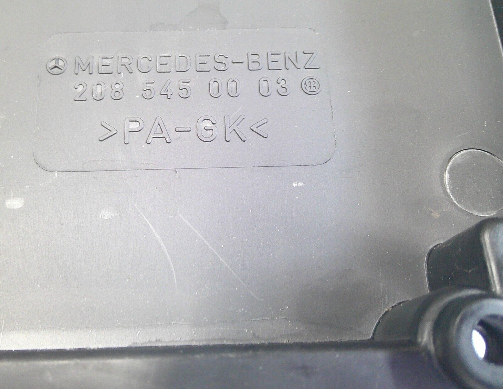 Benz C280 C230 CLK430 Under Hood Fuse Relay Box Cover Lid 208-545-00-03   B7 - RarePartsFinder.Com