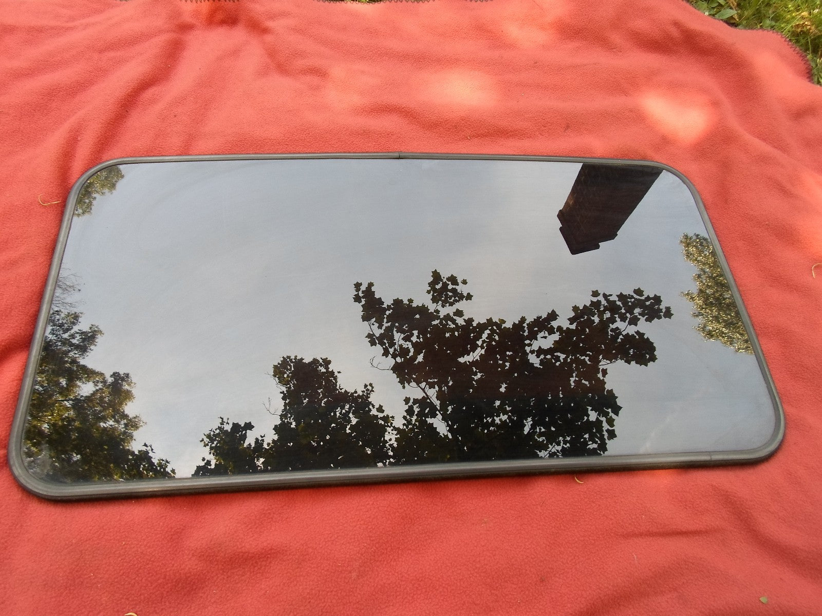 2002 MERCURY MOUNTAINEER OEM FACTORY YEAR SPECIFIC SUNROOF GLASS  FREE SHIPPING
