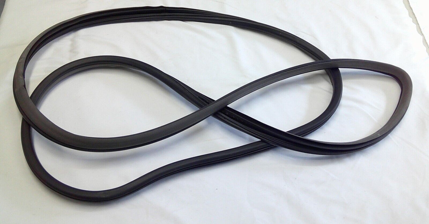 Buick Encore Chevy Trax Front Pass Side On Body Weatherstrip OEM 94550167 W6