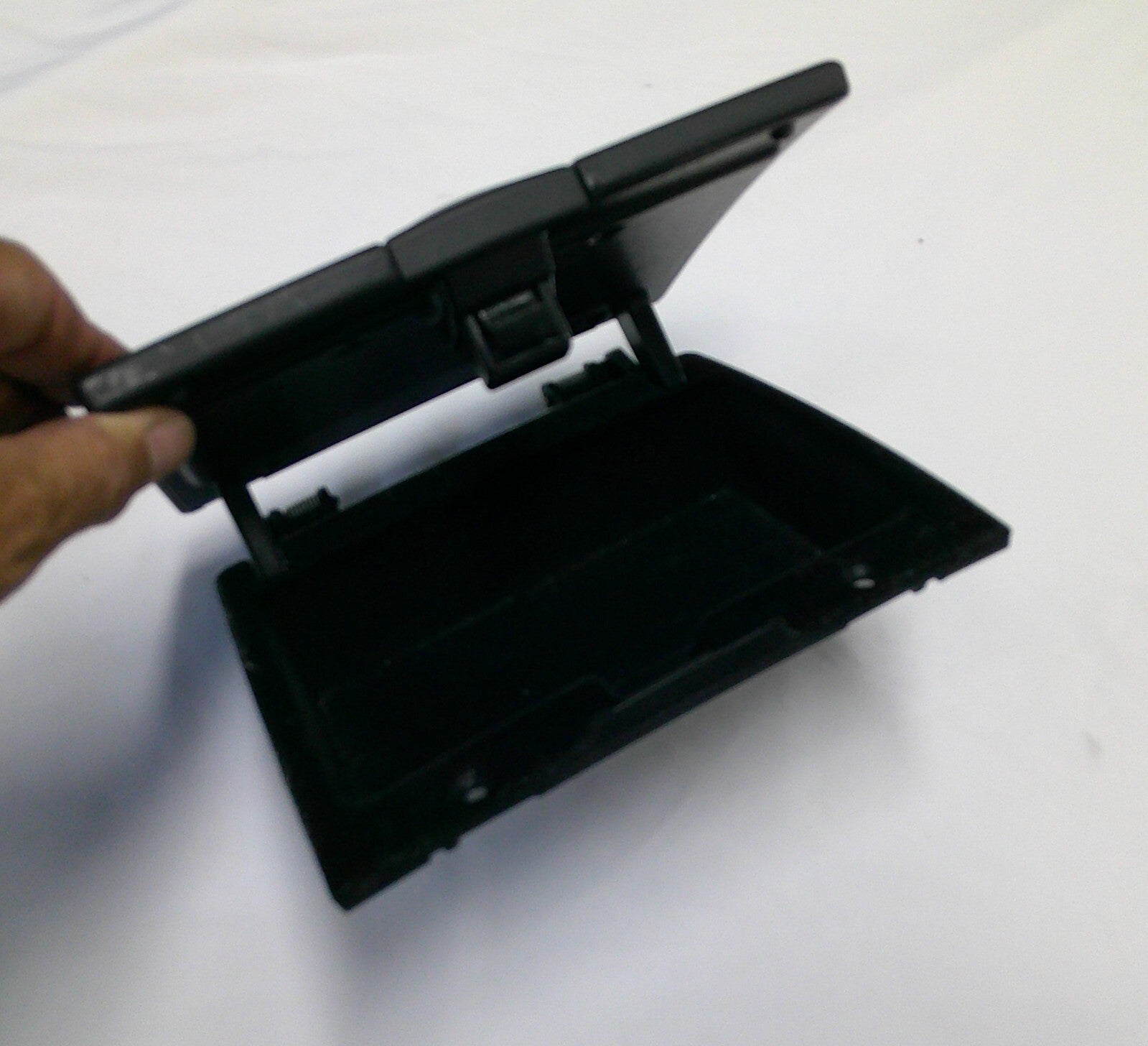 2007 - 2012 HYUNDAI SANTA FE CUBBY STORAGE BIN BOX COMPARTMENT 84745-2B000-HZ B2 - RarePartsFinder.Com