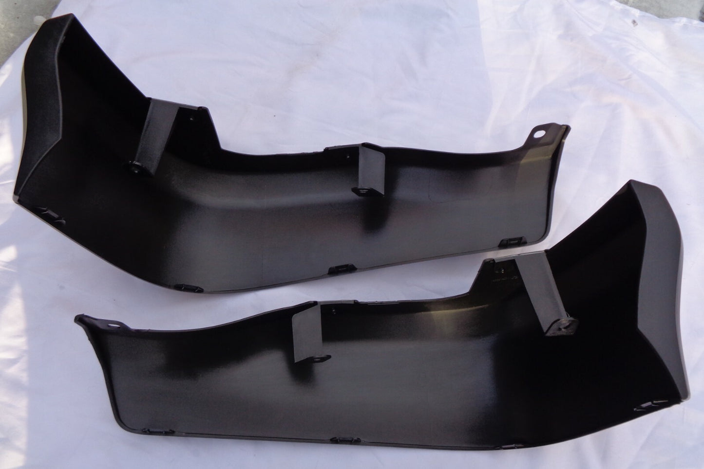 RH LH BUMPER SPOILER SET FOR 05 - 13 TOYOTA TACOMA X-RUNNER 76896-04901 & 76895