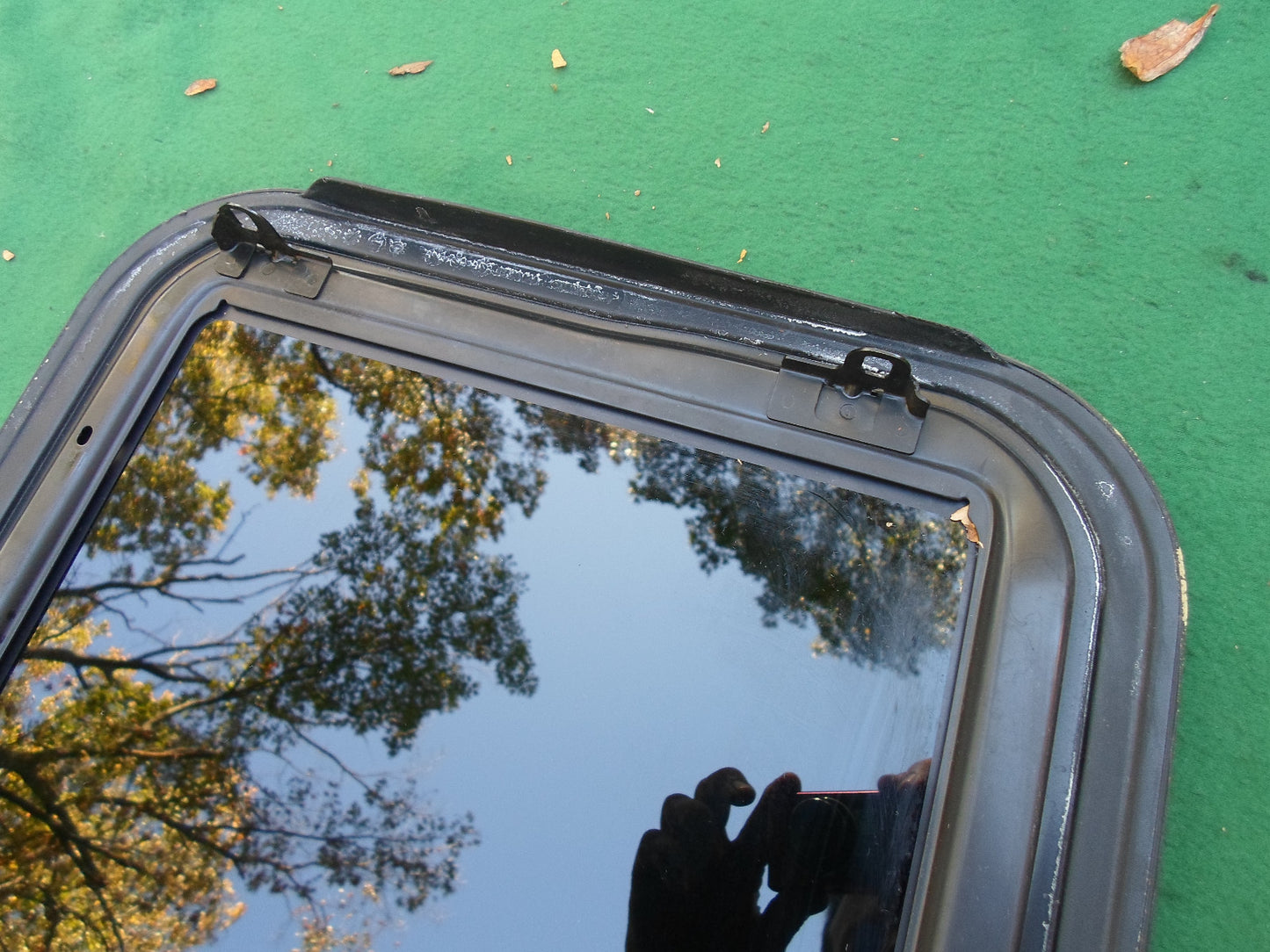 2005 FORD FREESTYLE YEAR SPECIFIC OEM FACTORY SUNROOF GLASS FREE SHIPPING!