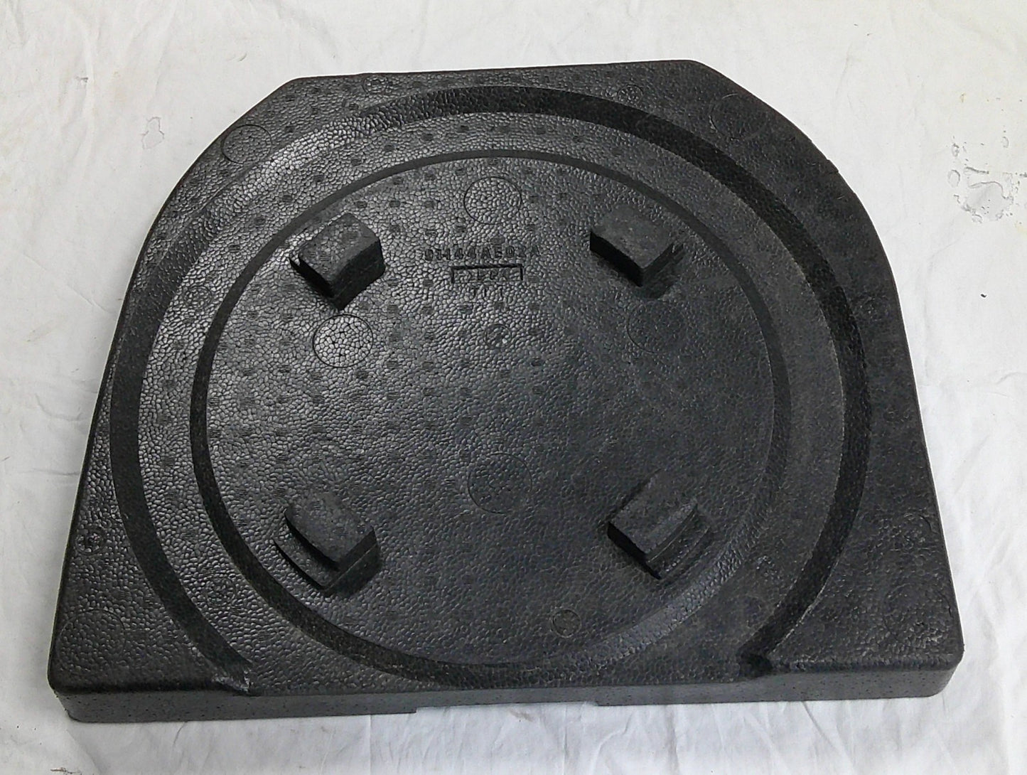 2000 - 2004 Subaru Legacy Sedan Trunk Floor Storage Box 91144AE02A M5