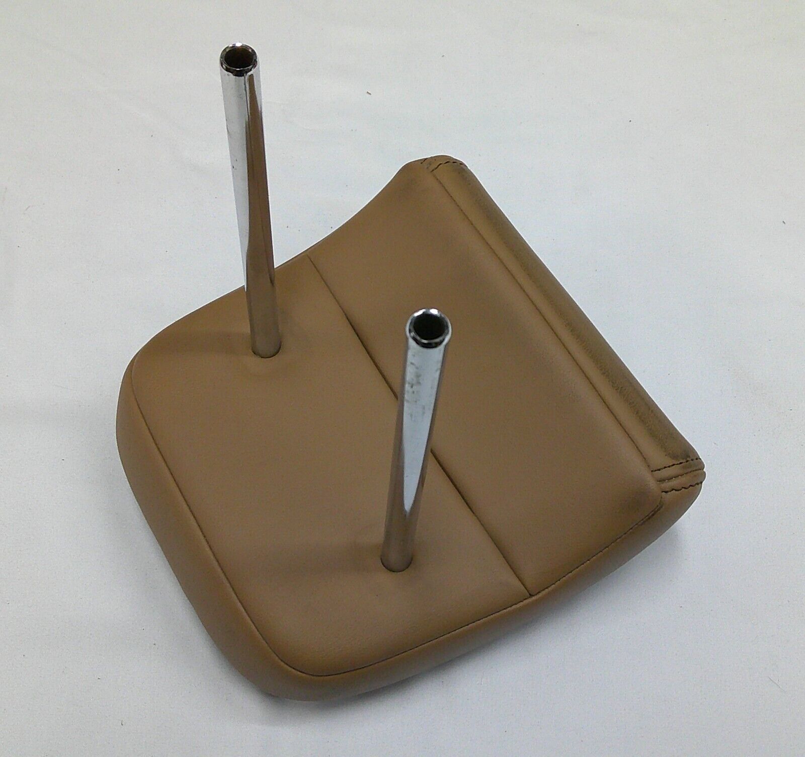 13 - 19 LEXUS GS350 REAR CENTER SEAT BEIGE HEADREST HEAD REST FREE SHIPPING R2 - RarePartsFinder.Com