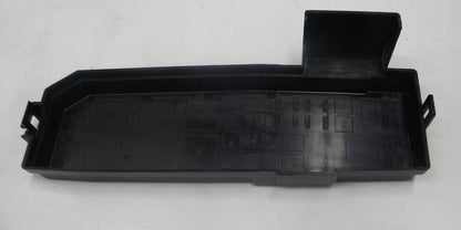 2001 - 2007 Mazda Tribute Engine Compartment Fuse Relay Box Top Lid Cover R3
