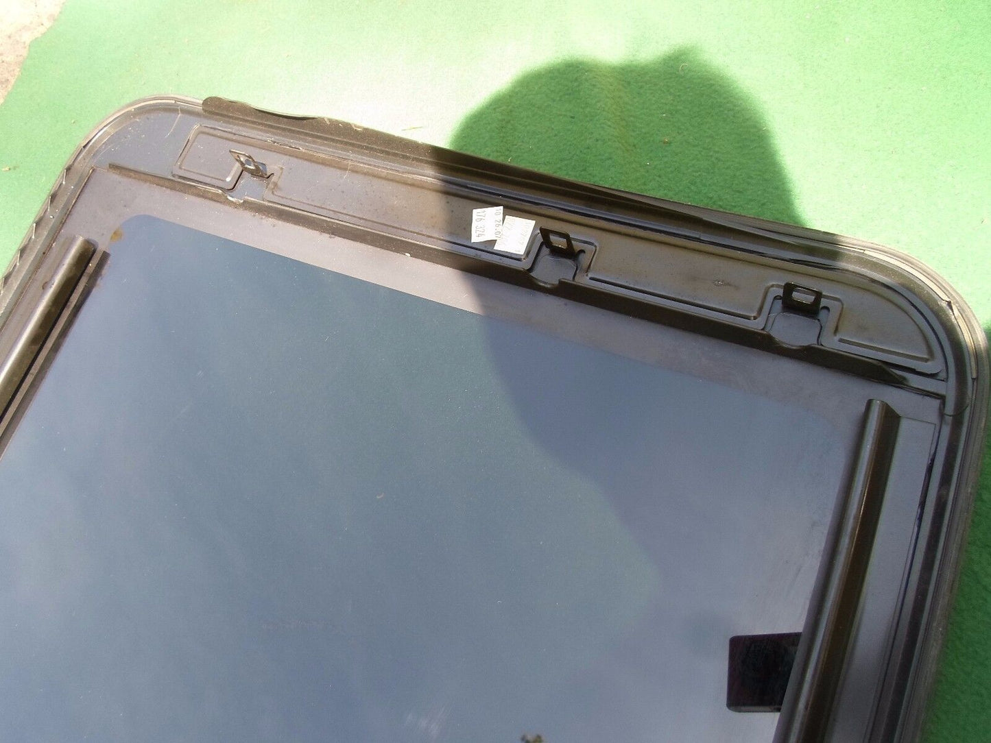 2004 SATURN ION OEM YEAR SPECIFIC FACTORY SUNROOF GLASS FREE SHIPPING! - RarePartsFinder.Com