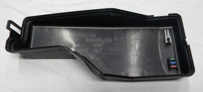 2007 - 2010 Lexus ES350 Engine Compartment Relay Fuse Cover Lid 82662-33210 R2 - RarePartsFinder.Com