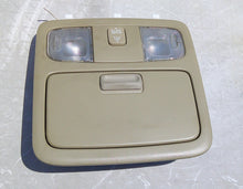 02 - 06 TOYOTA CAMRY BEIGE OEM OVERHEAD DOME LIGHT SUNROOF SWITCH FREE SHIP B3