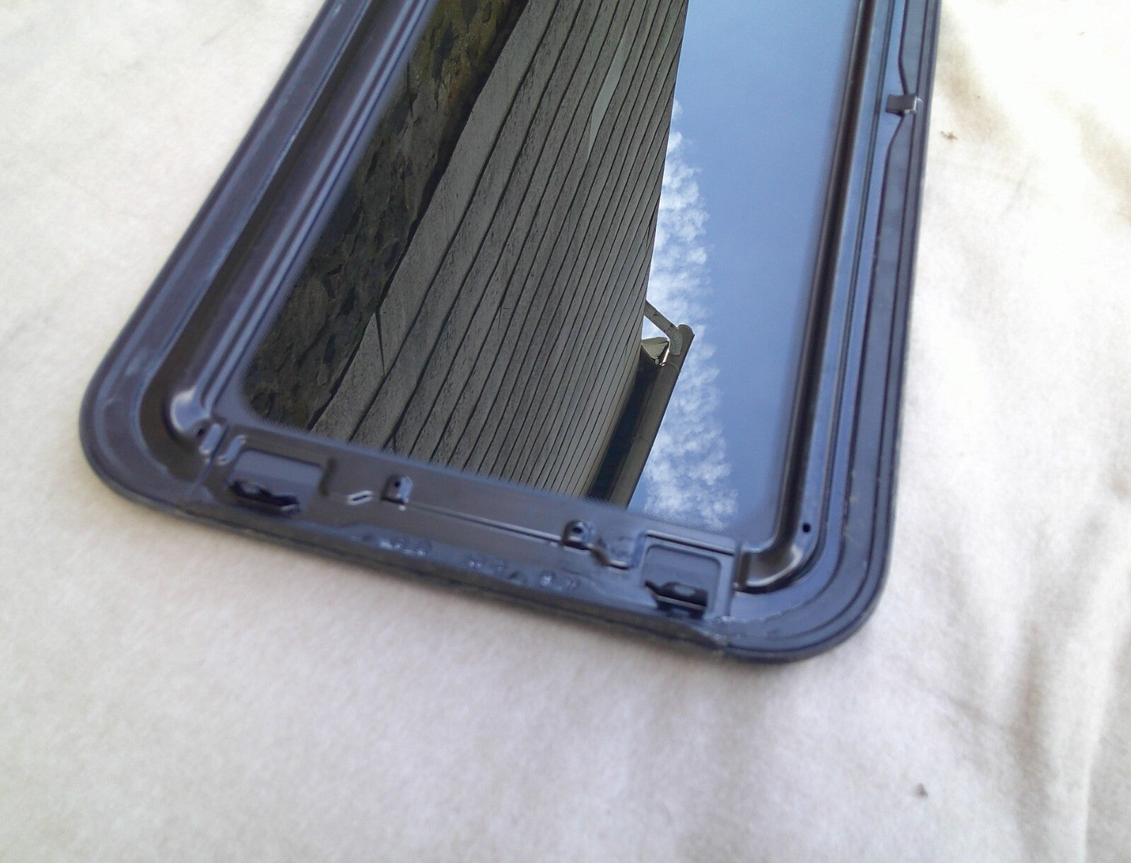 2014 - 2018 KIA FORTE 5 OEM FACTORY SUNROOF GLASS PANEL FREE SHIPPING