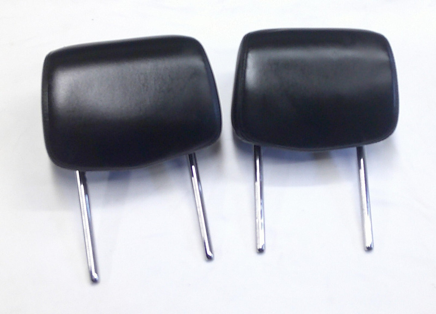 10 - 12 CADILLAC SRX REAR HEADREST HEAD REST SET BLACK CLEAN OEM