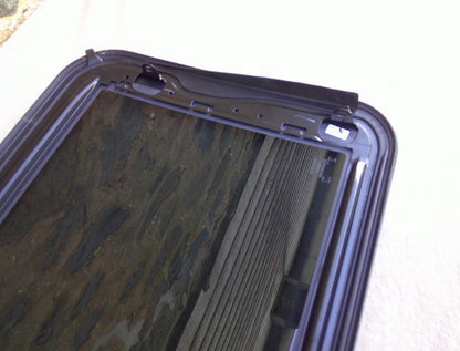 2014 - 2019 TOYOTA COROLLA OEM FACTORY SUNROOF GLASS PANEL NO ACCIDENT! - RarePartsFinder.Com